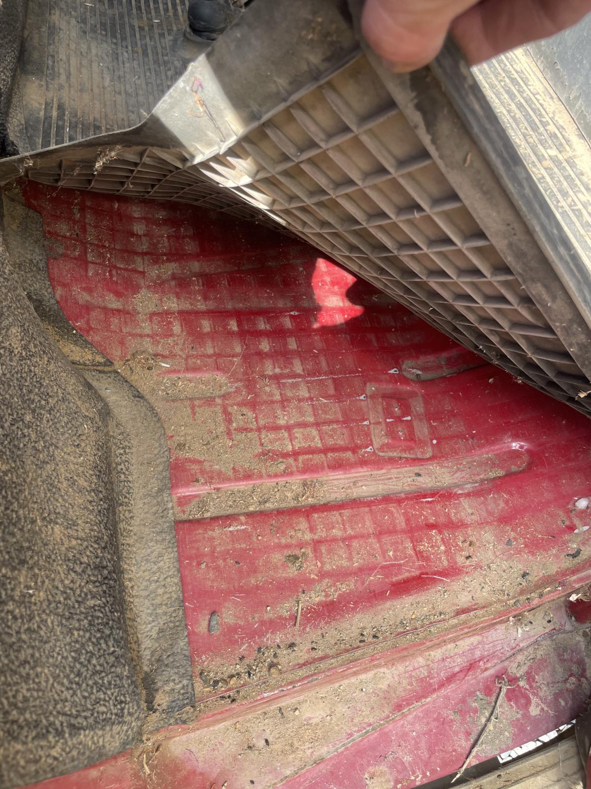 Image may have been reduced in size. Click image to view fullscreen.