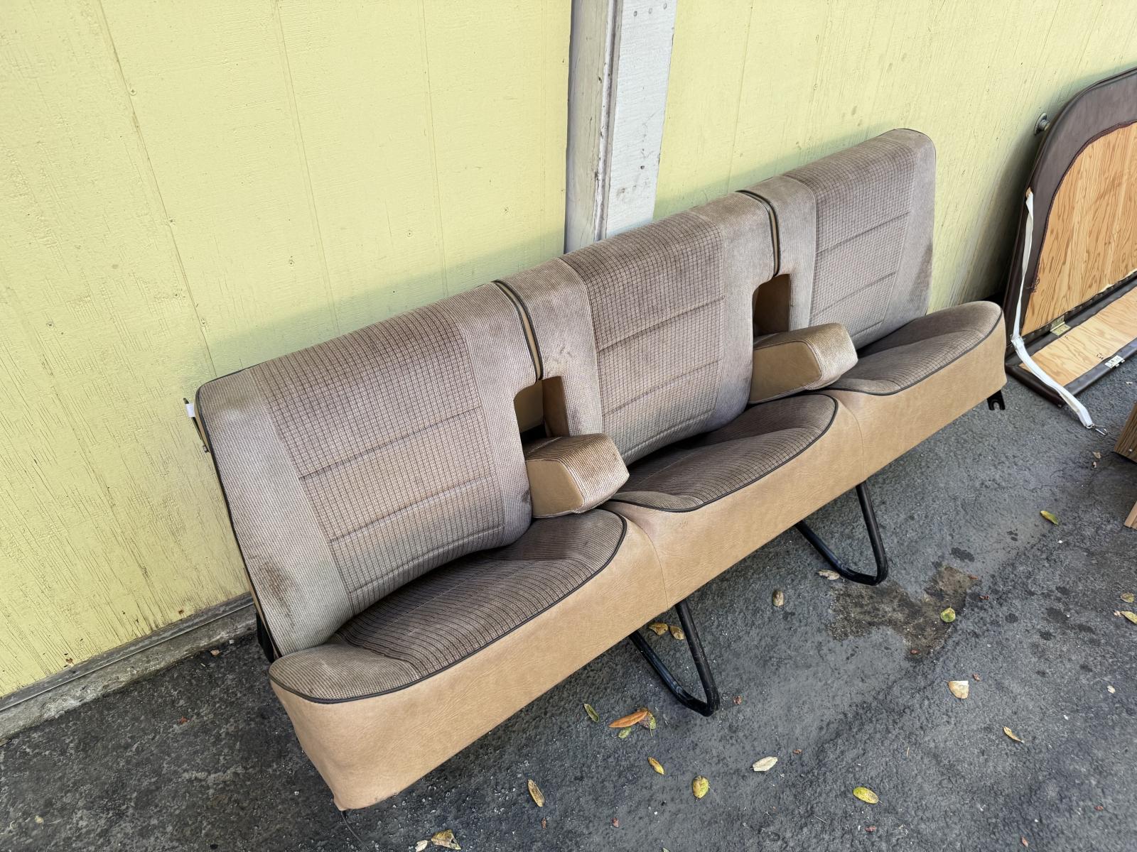 Image may have been reduced in size. Click image to view fullscreen.