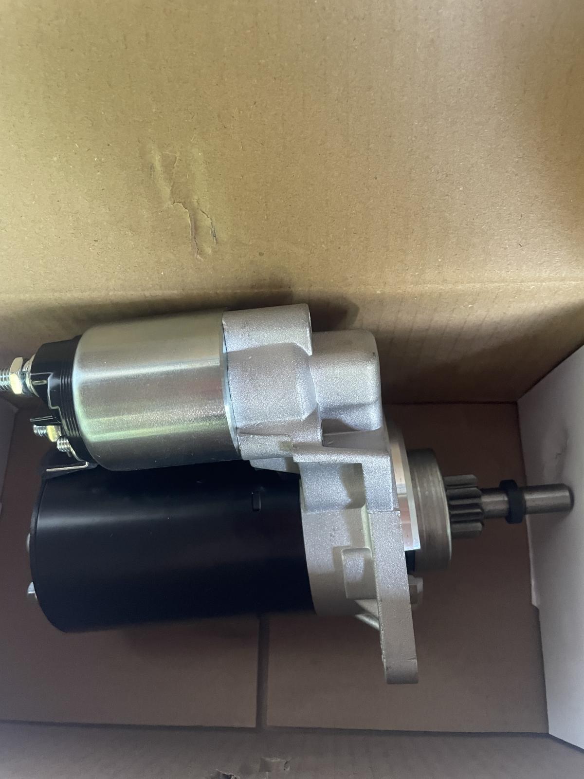 Image may have been reduced in size. Click image to view fullscreen.