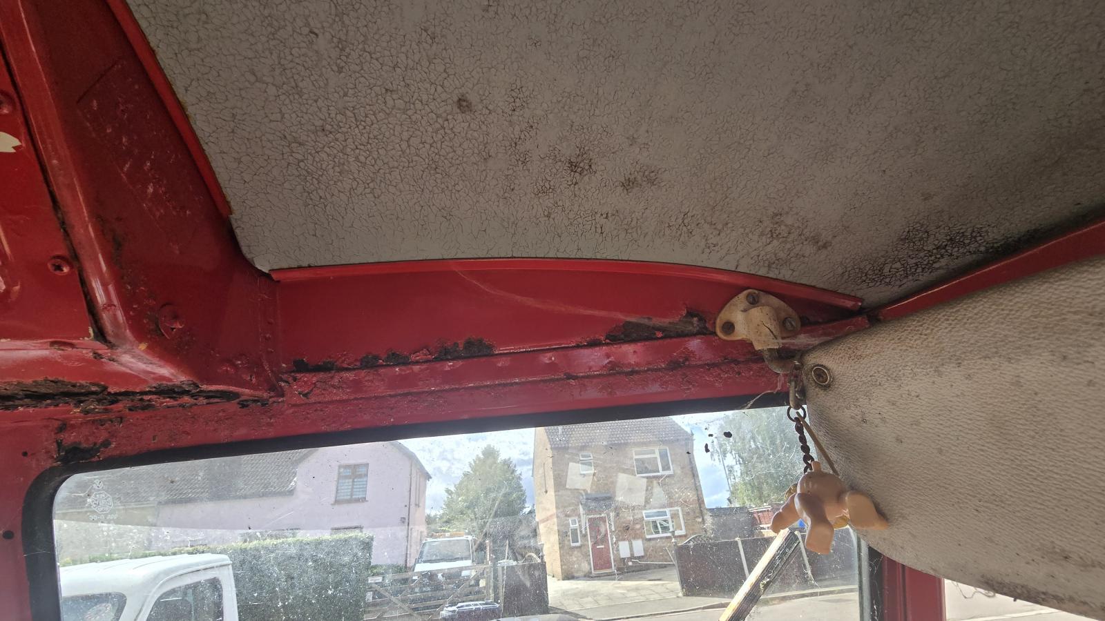 Image may have been reduced in size. Click image to view fullscreen.