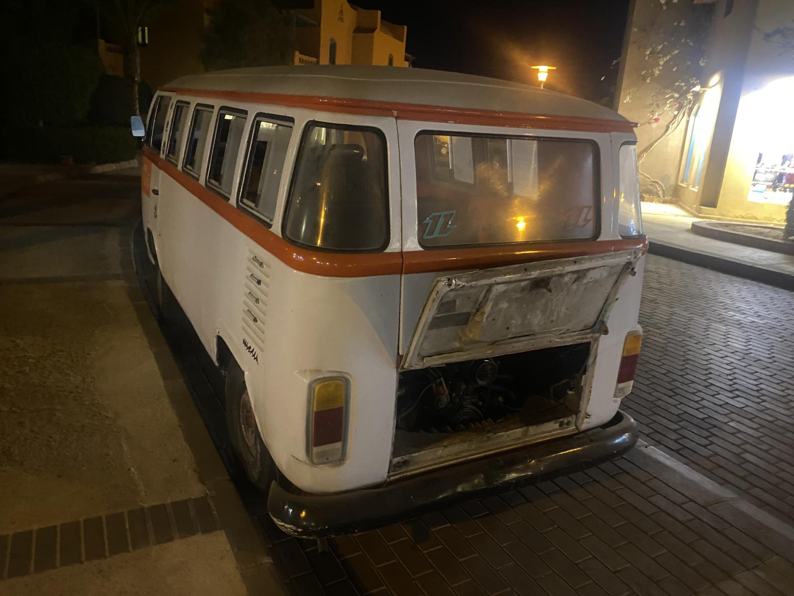 Image may have been reduced in size. Click image to view fullscreen.