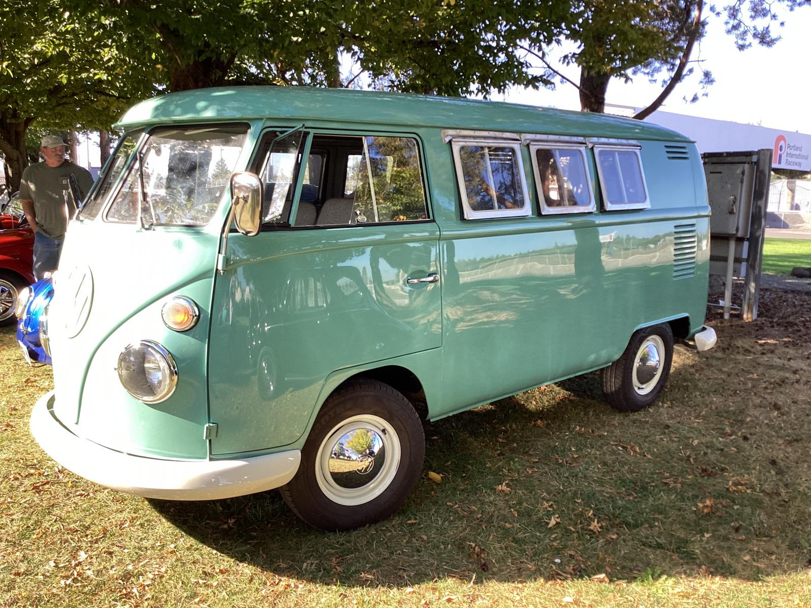 Image may have been reduced in size. Click image to view fullscreen.