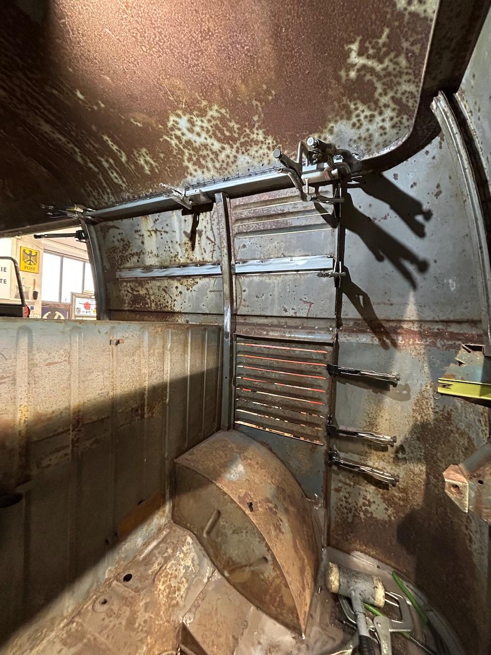 Image may have been reduced in size. Click image to view fullscreen.