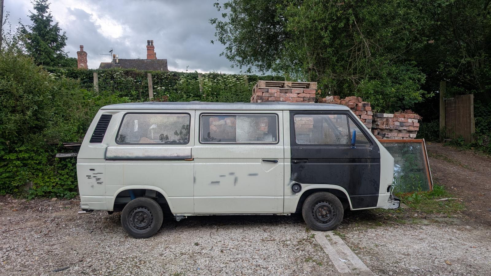 Image may have been reduced in size. Click image to view fullscreen.