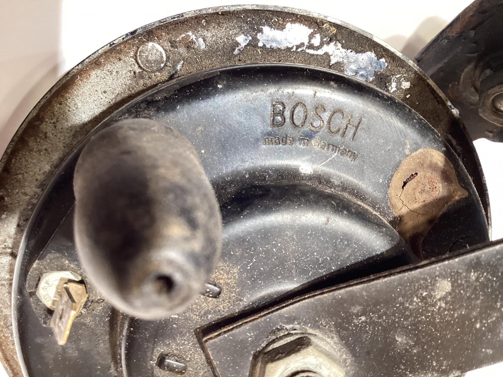 Image may have been reduced in size. Click image to view fullscreen.