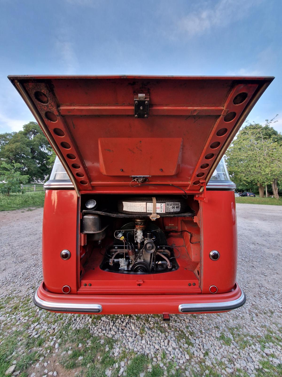 Image may have been reduced in size. Click image to view fullscreen.