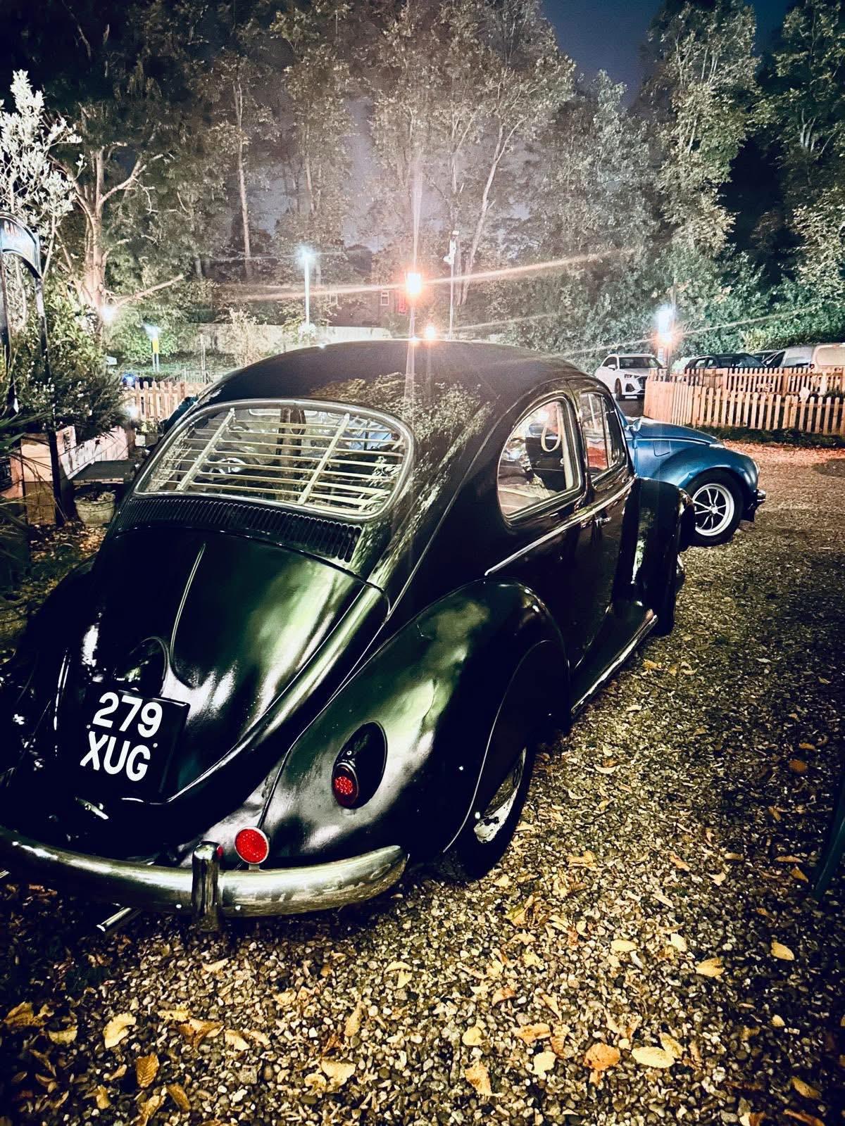 Image may have been reduced in size. Click image to view fullscreen.