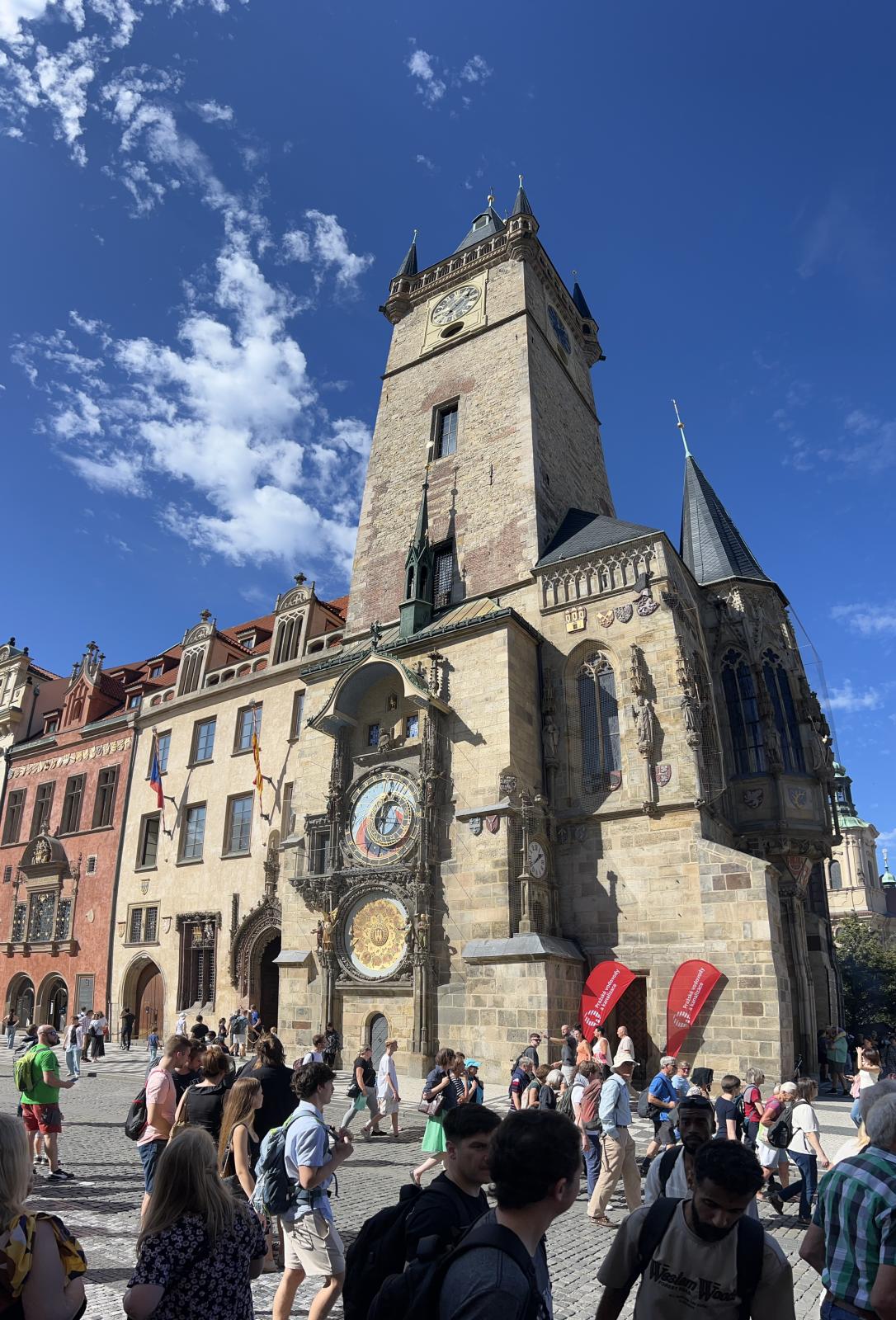 Image may have been reduced in size. Click image to view fullscreen.