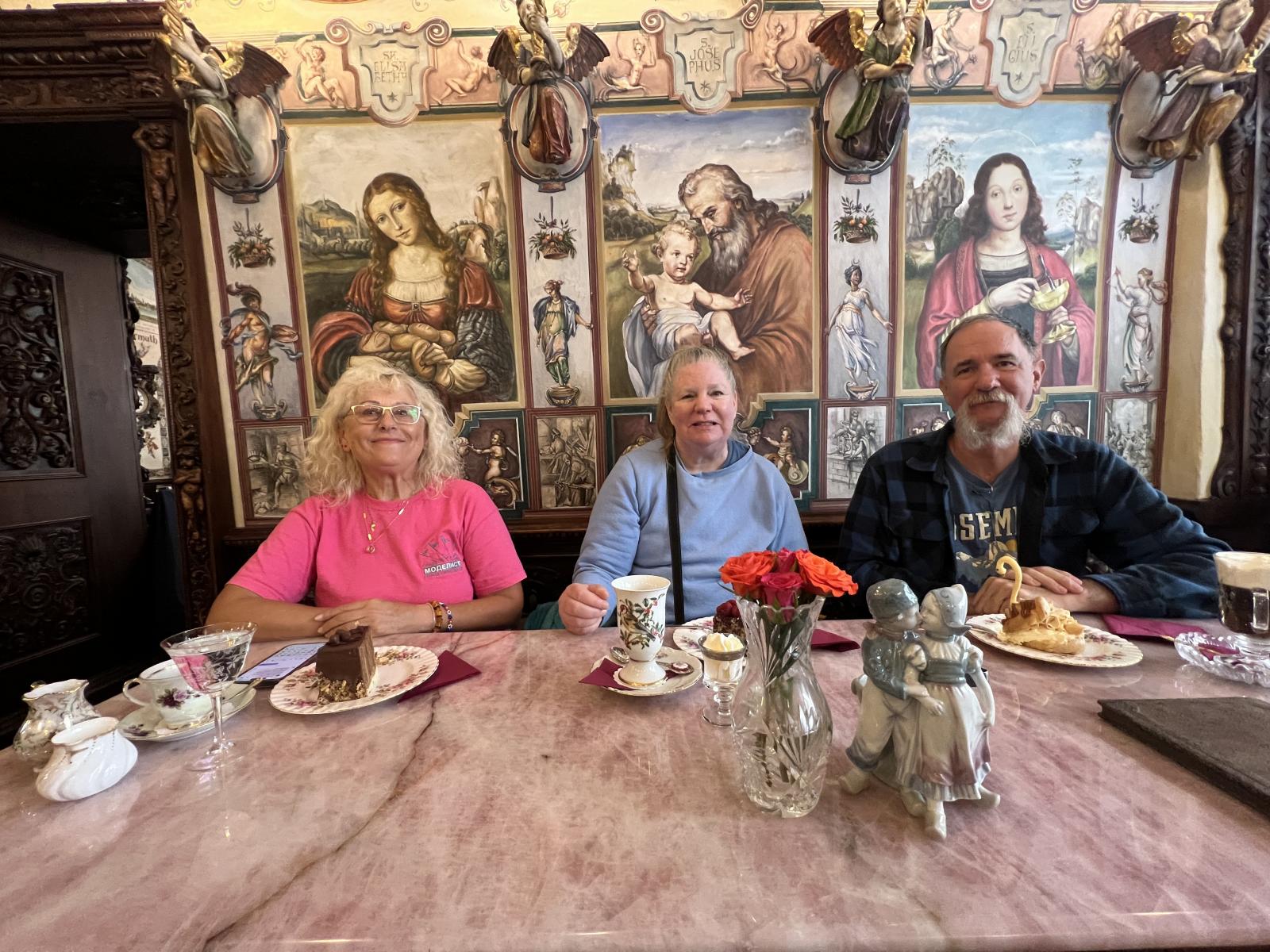 Image may have been reduced in size. Click image to view fullscreen.