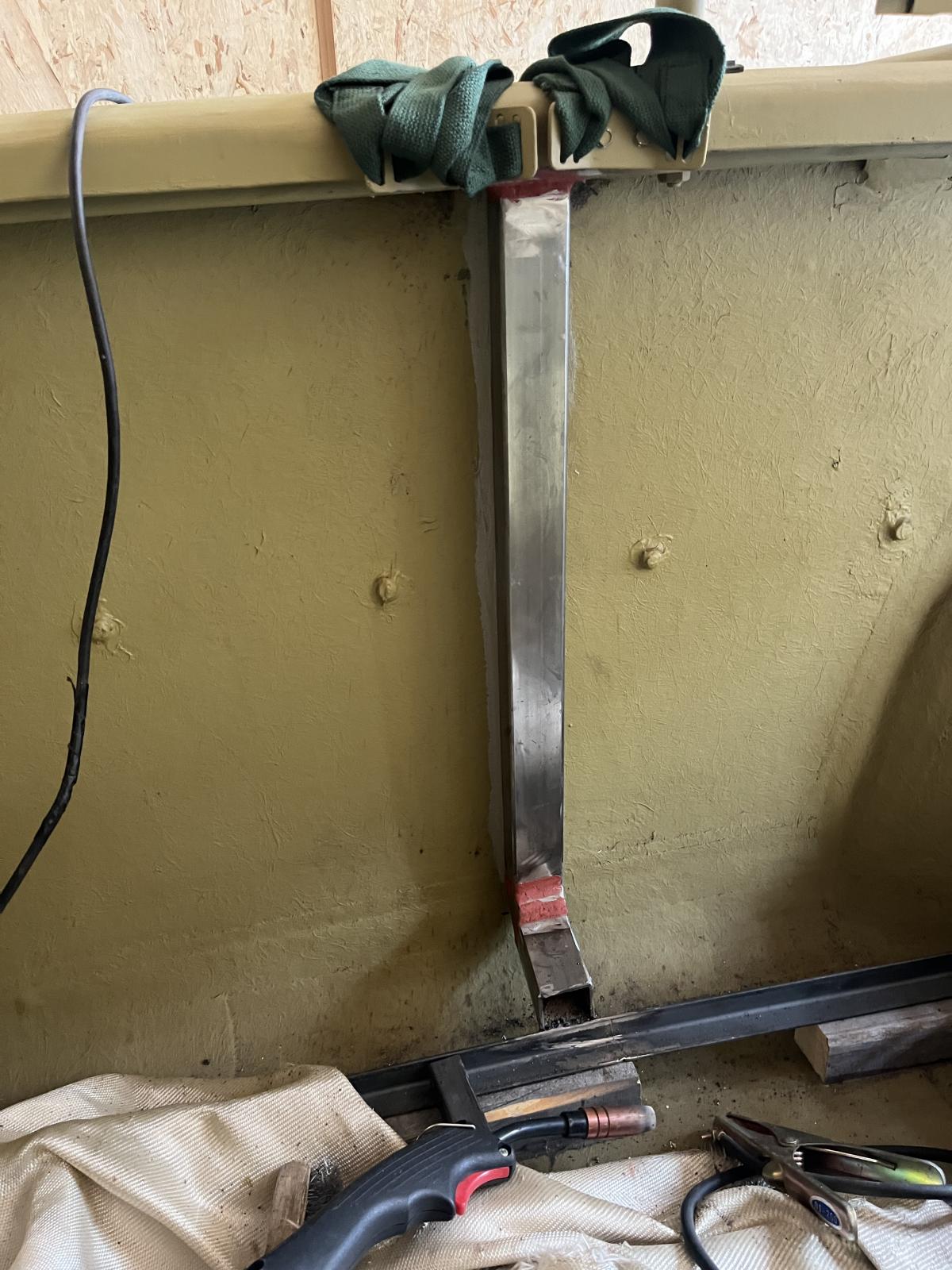 Image may have been reduced in size. Click image to view fullscreen.