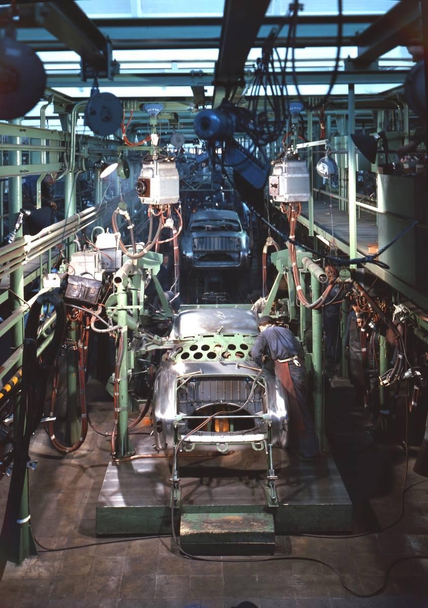 Image may have been reduced in size. Click image to view fullscreen.