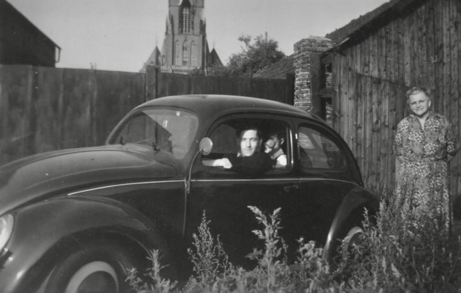 Image may have been reduced in size. Click image to view fullscreen.