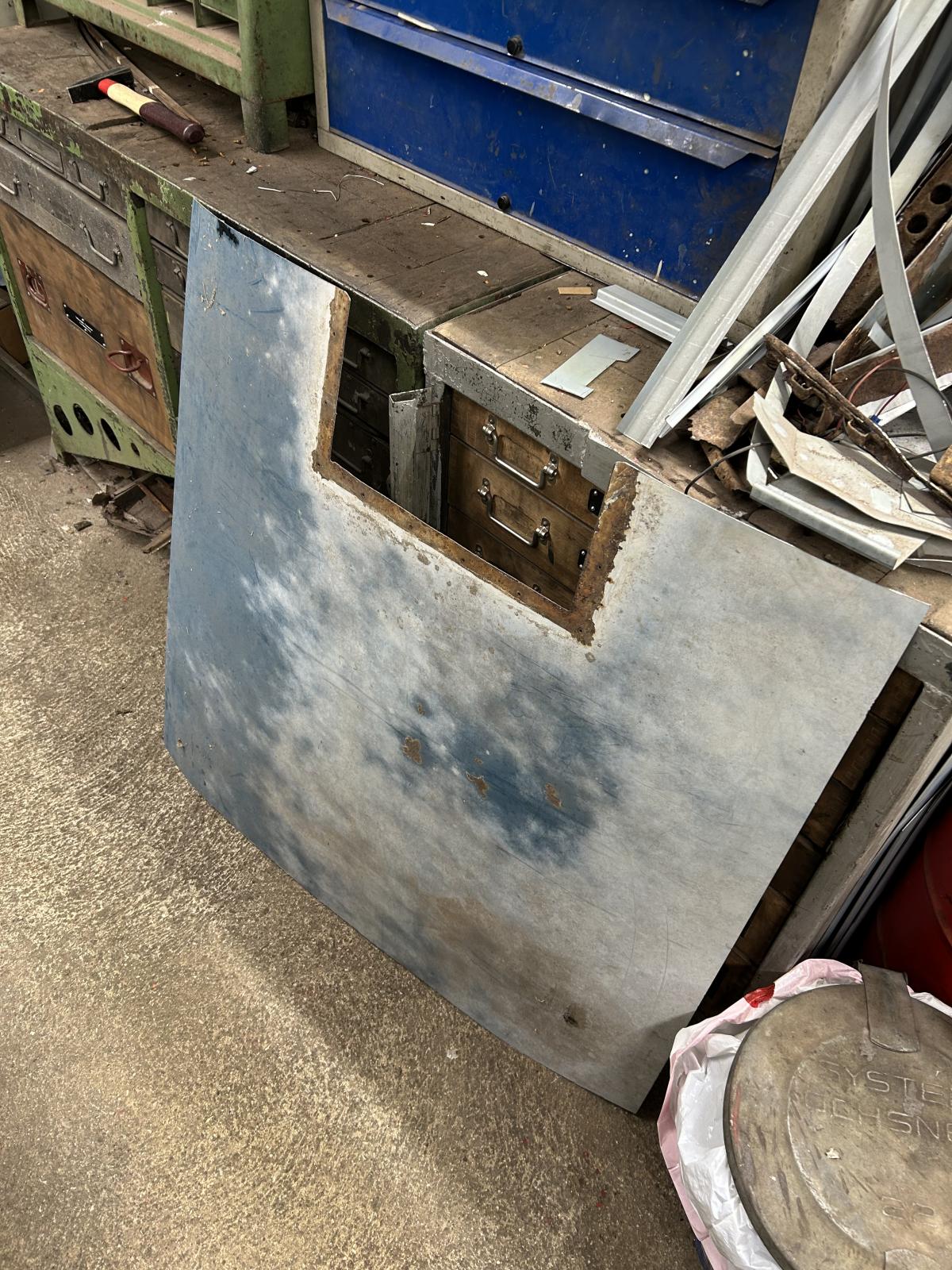 Image may have been reduced in size. Click image to view fullscreen.