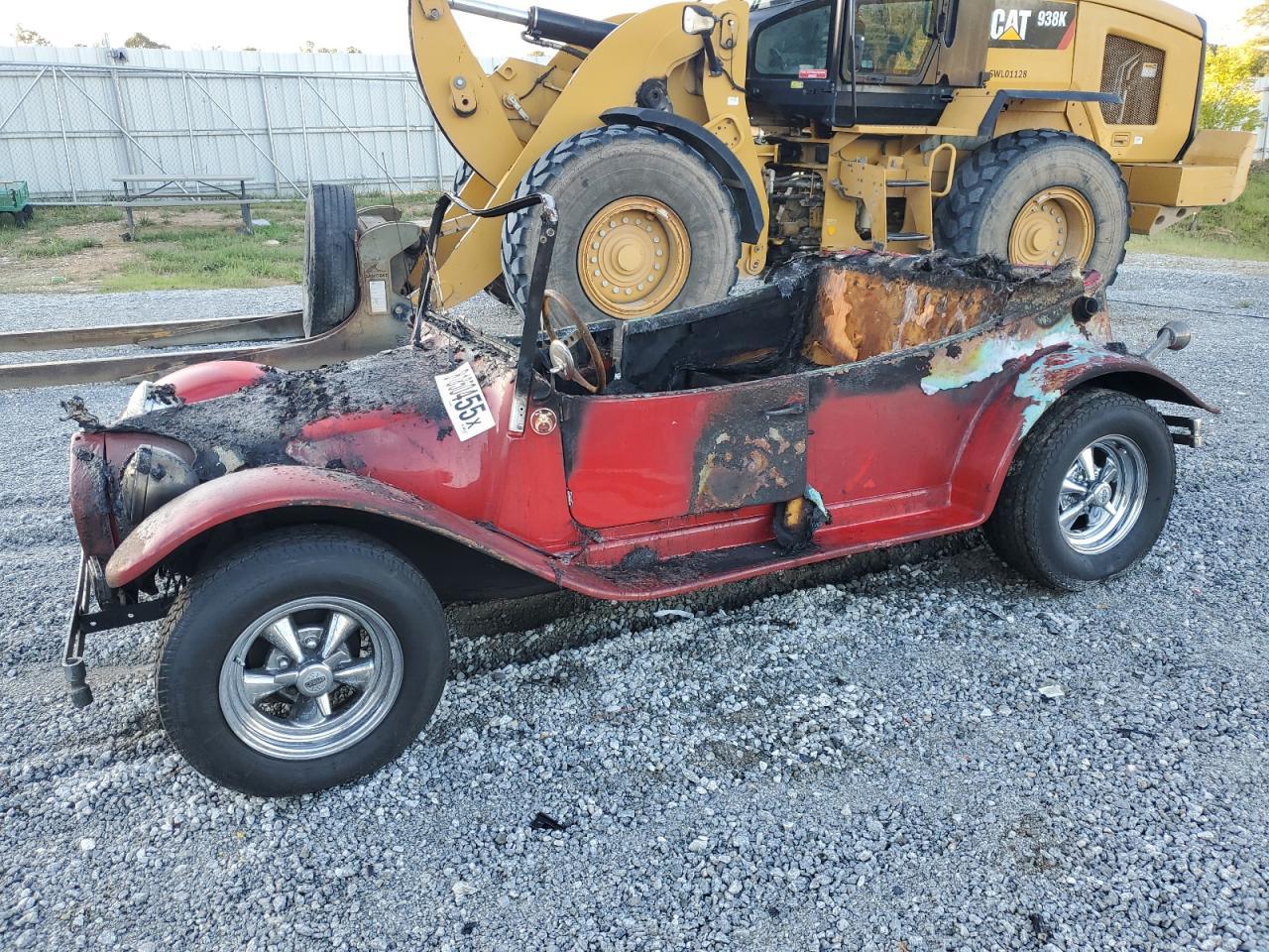 Image may have been reduced in size. Click image to view fullscreen.