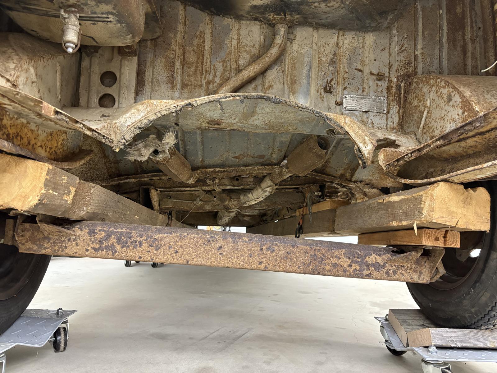 Image may have been reduced in size. Click image to view fullscreen.