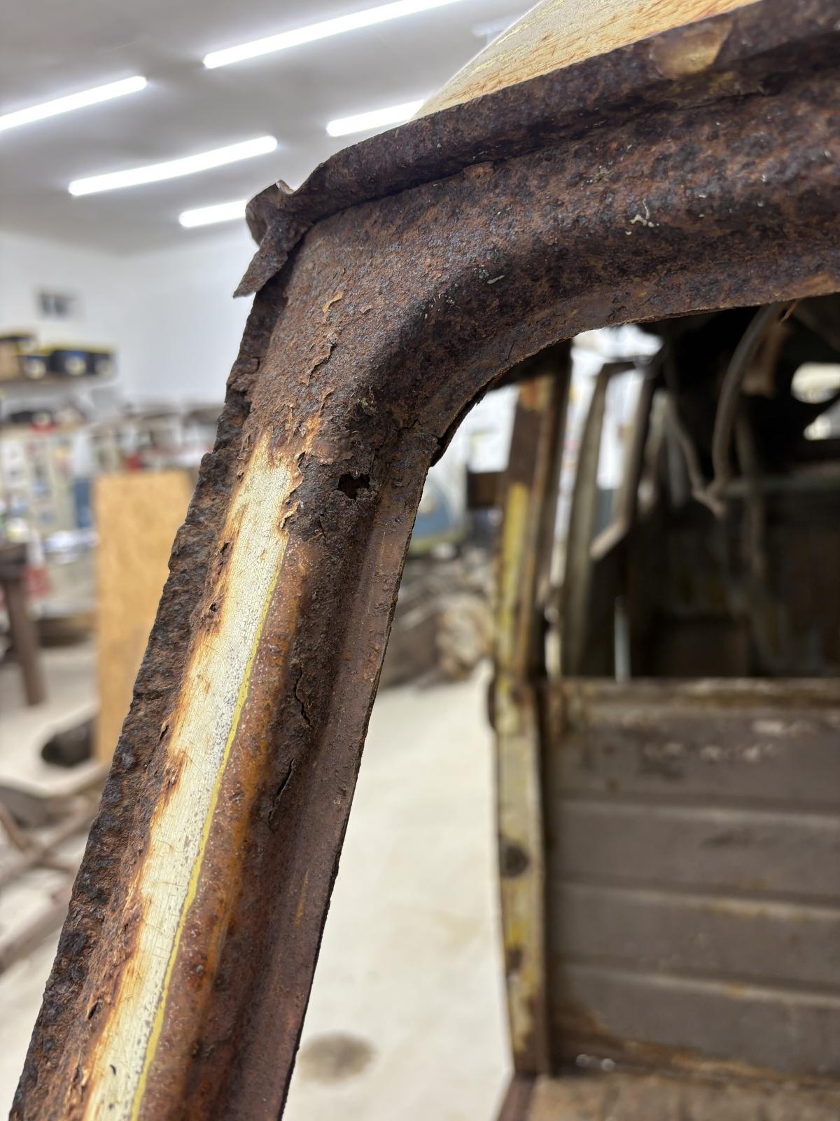 Image may have been reduced in size. Click image to view fullscreen.