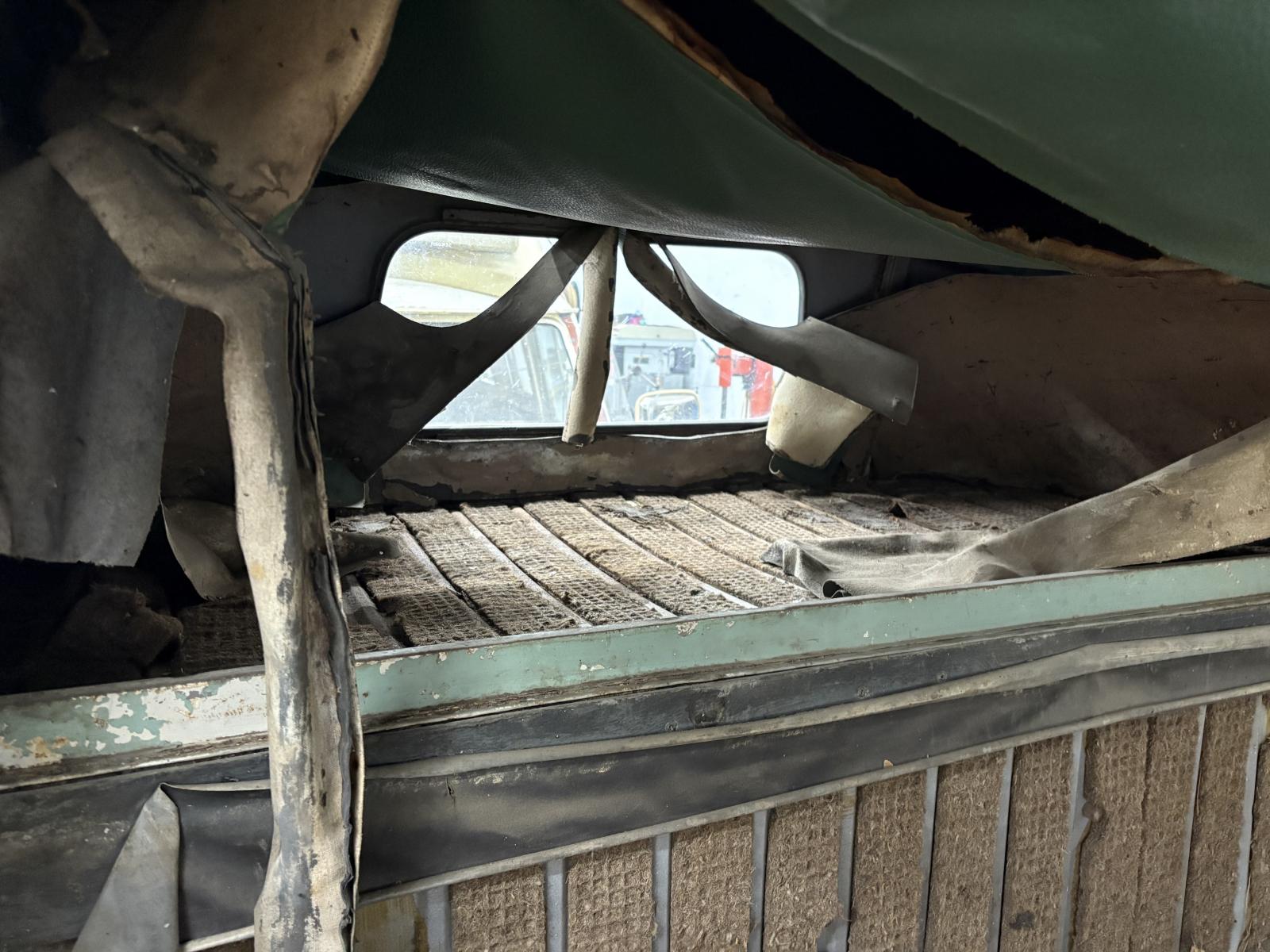 Image may have been reduced in size. Click image to view fullscreen.