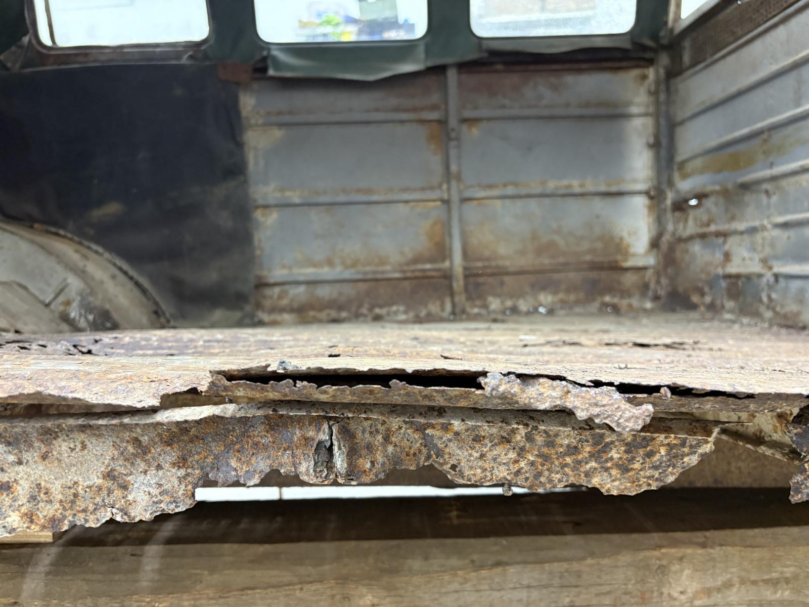 Image may have been reduced in size. Click image to view fullscreen.