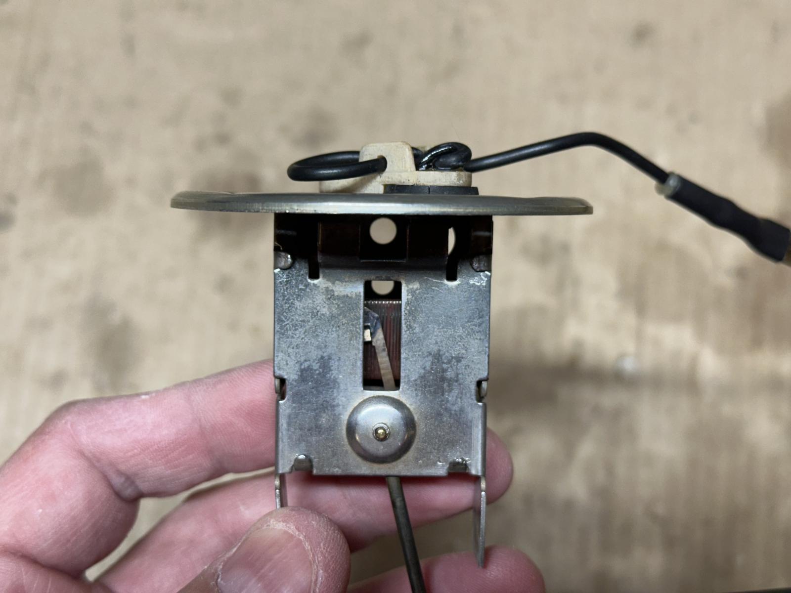 Image may have been reduced in size. Click image to view fullscreen.