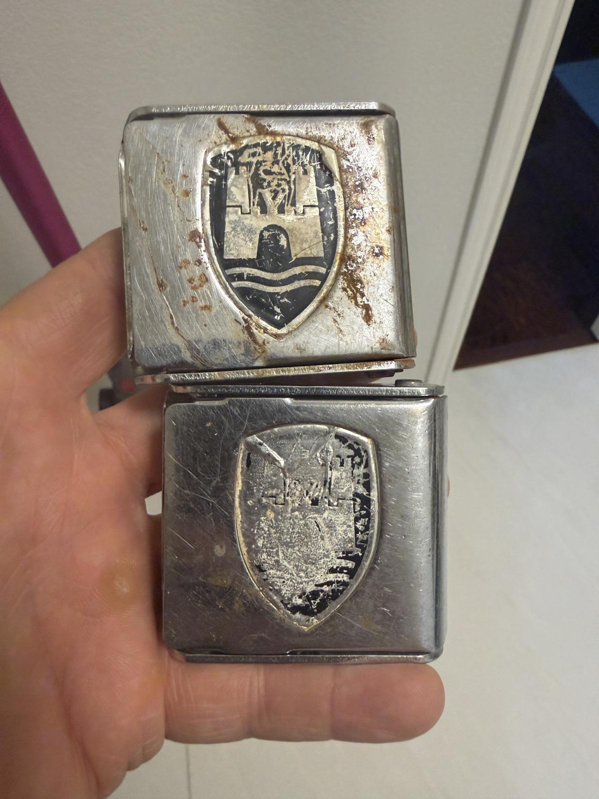 Image may have been reduced in size. Click image to view fullscreen.