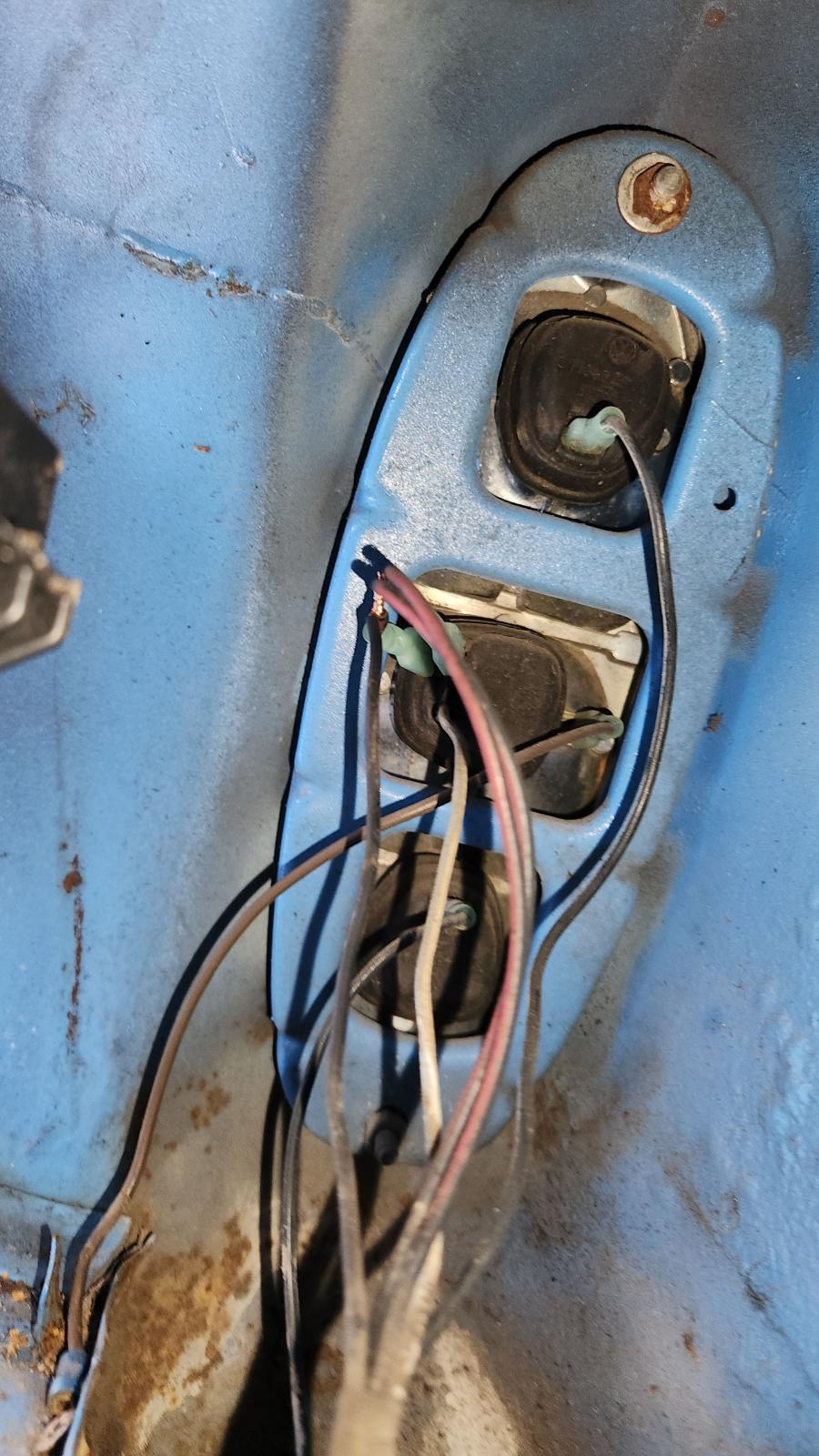 Image may have been reduced in size. Click image to view fullscreen.