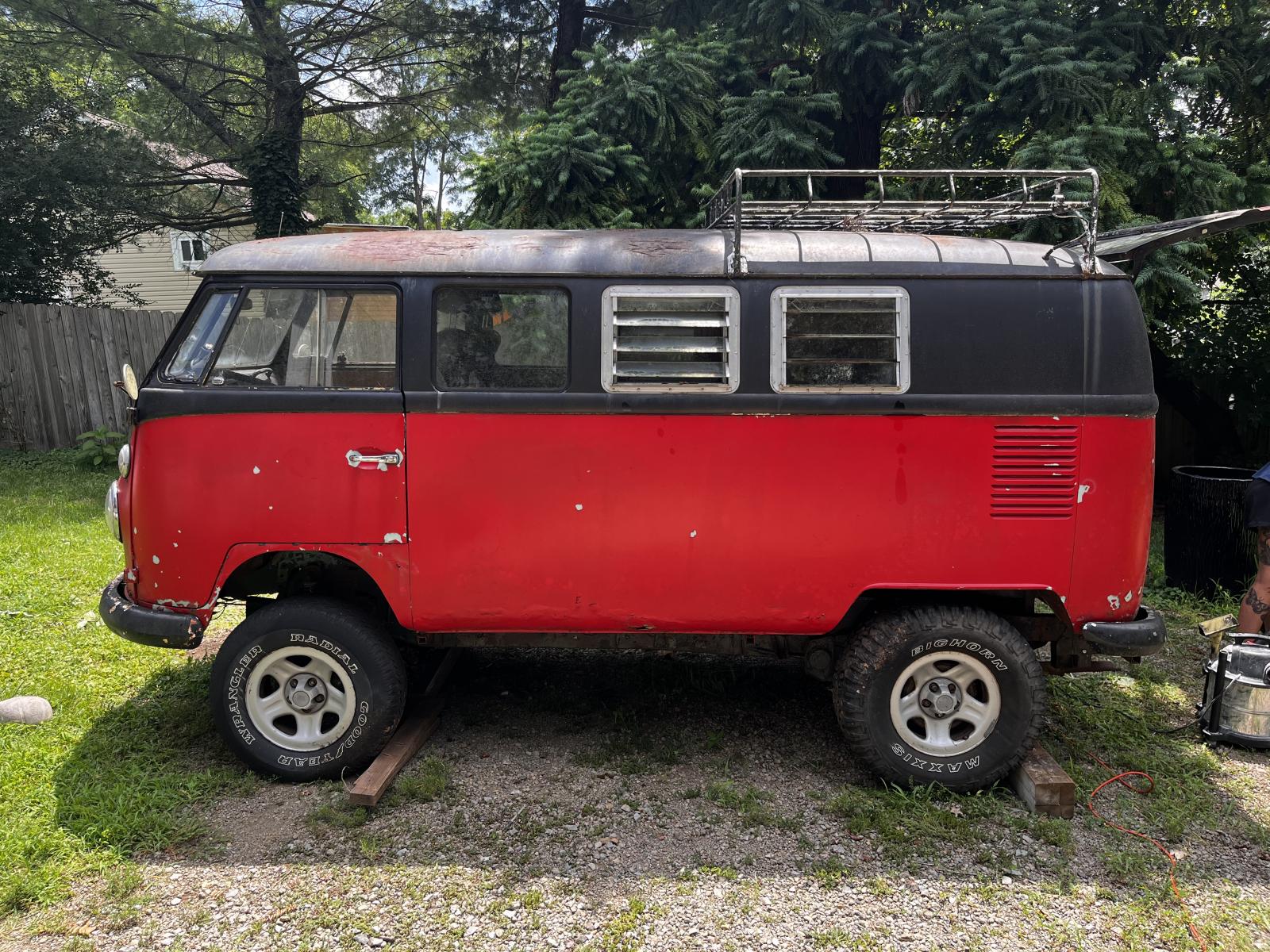 Image may have been reduced in size. Click image to view fullscreen.