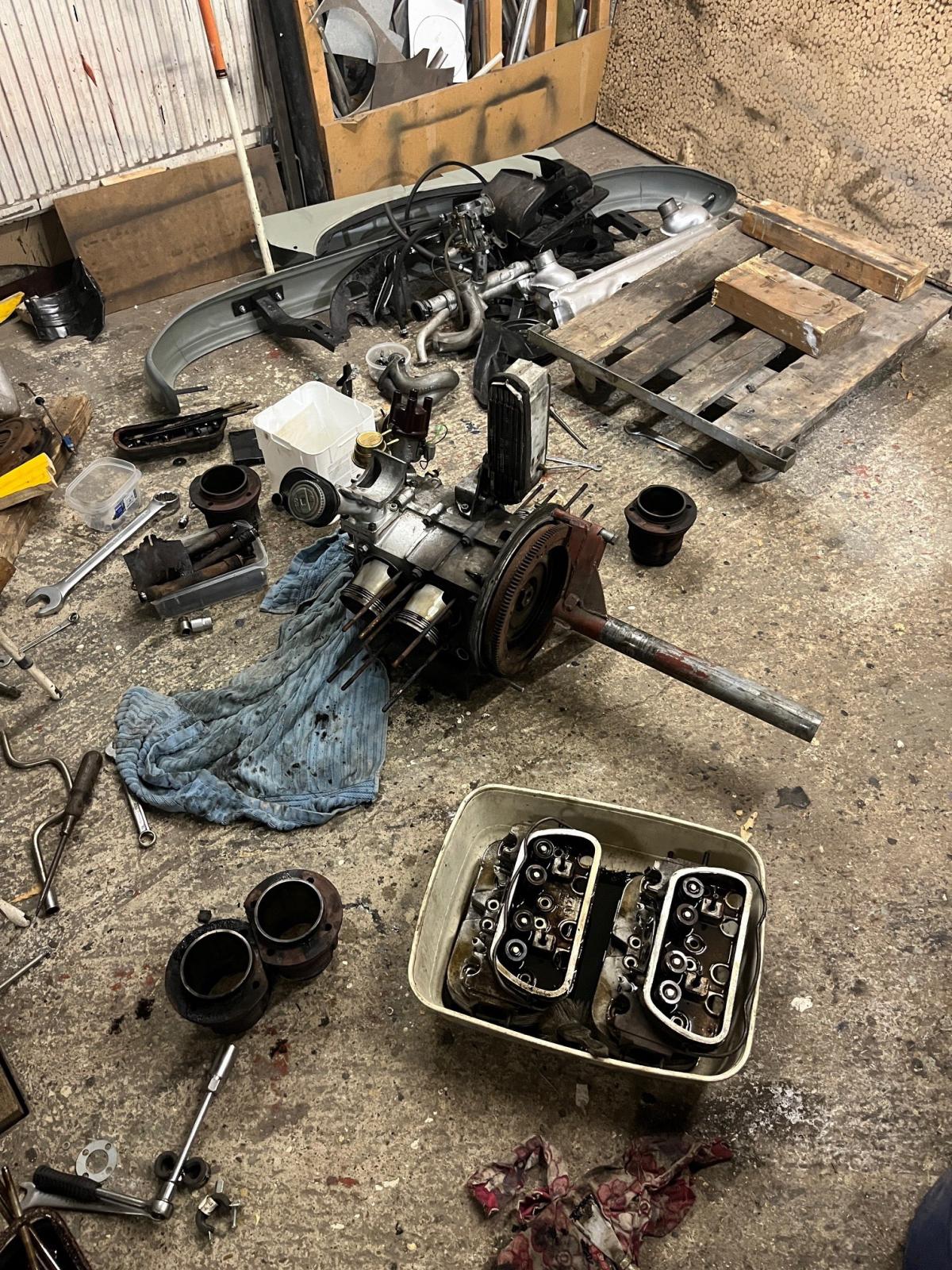 Image may have been reduced in size. Click image to view fullscreen.