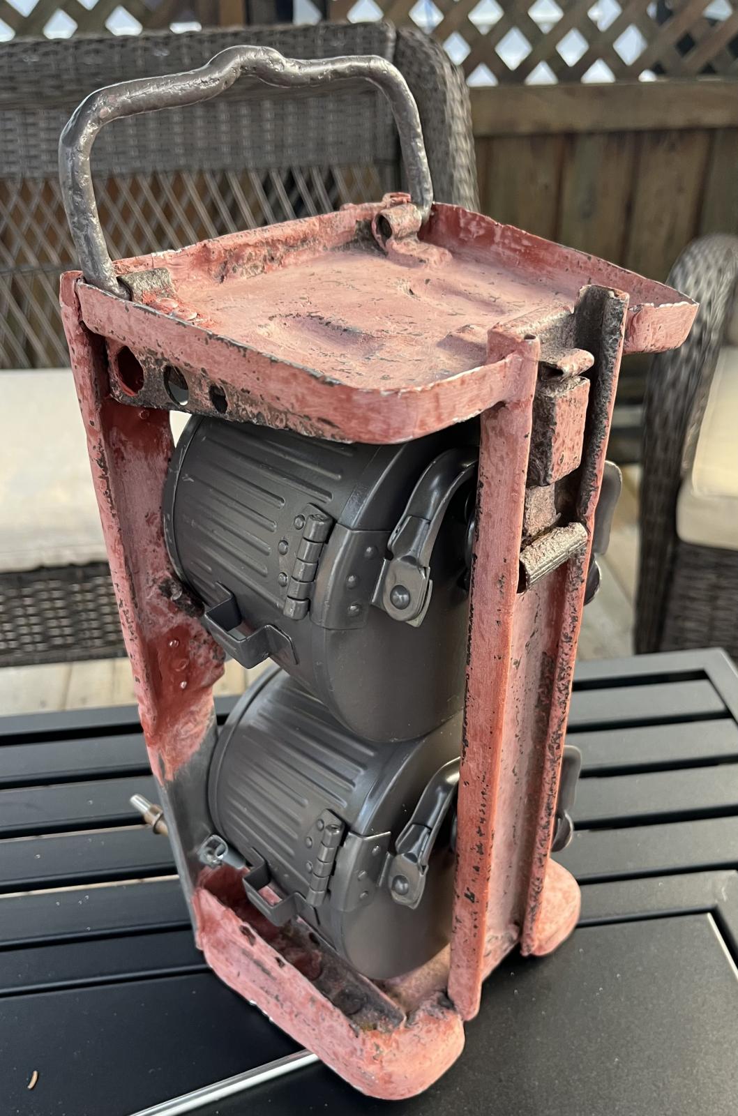 Image may have been reduced in size. Click image to view fullscreen.