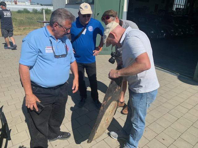 Image may have been reduced in size. Click image to view fullscreen.