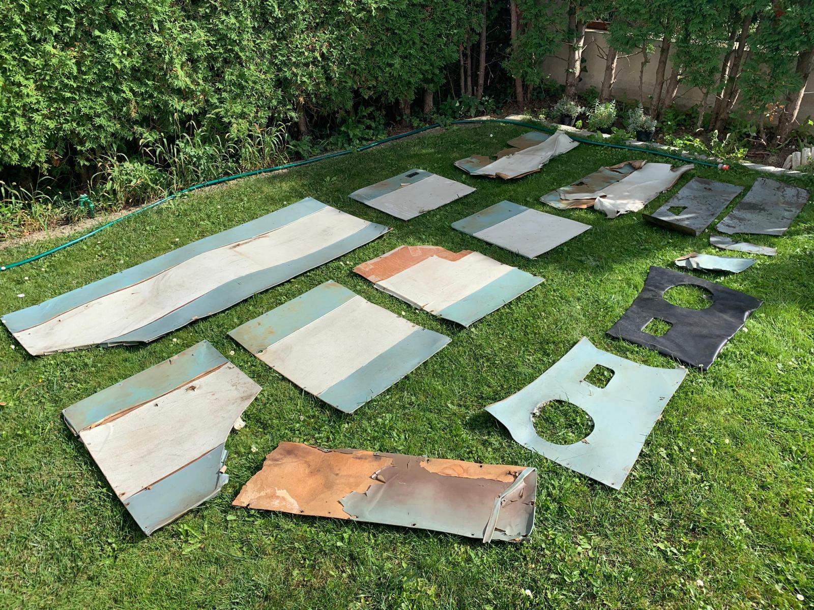 Image may have been reduced in size. Click image to view fullscreen.