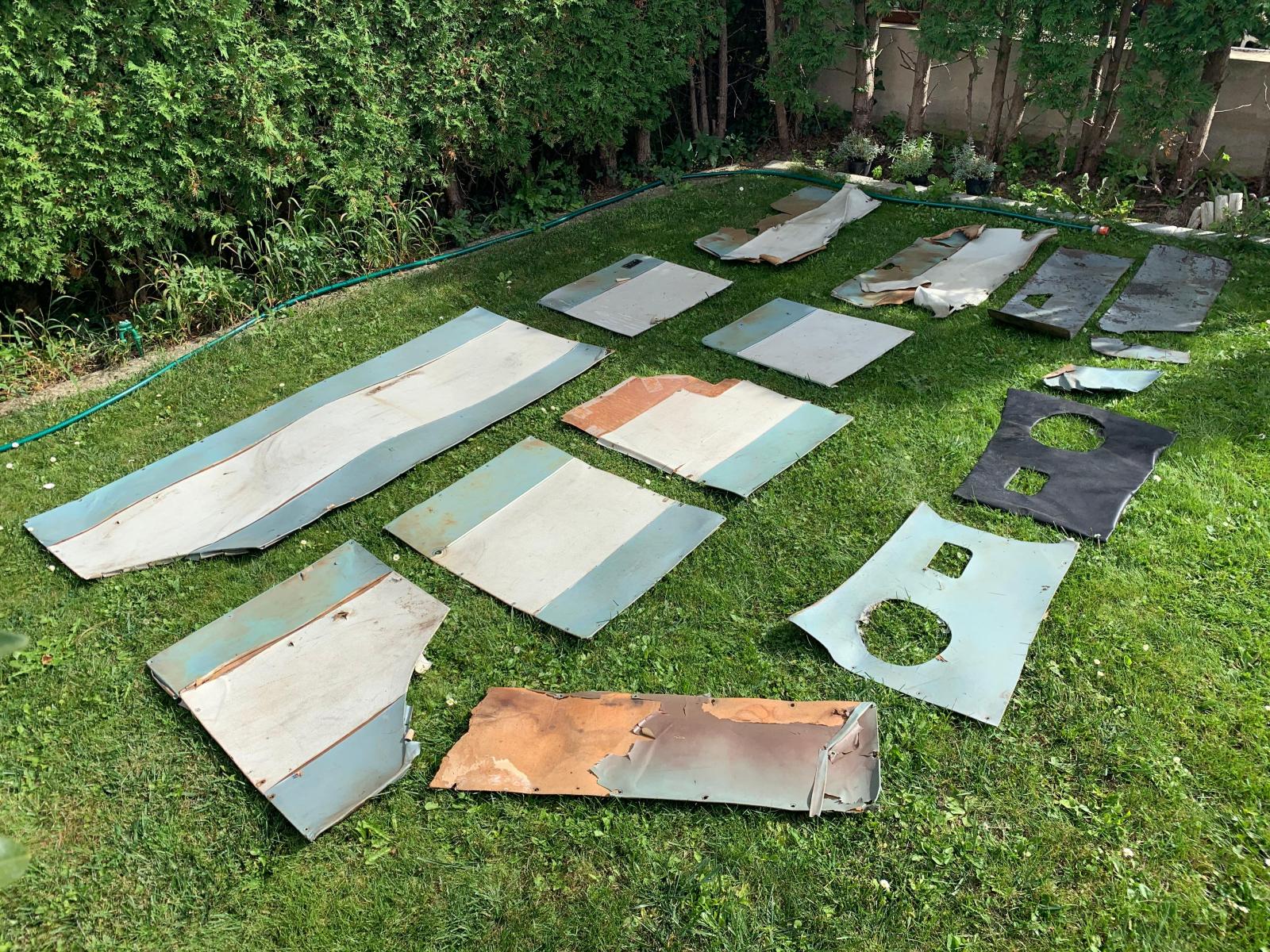 Image may have been reduced in size. Click image to view fullscreen.