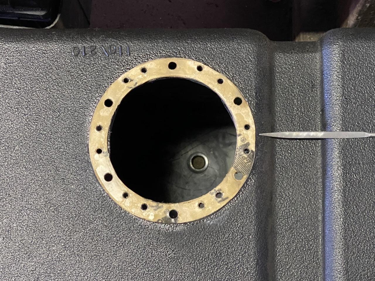 Image may have been reduced in size. Click image to view fullscreen.