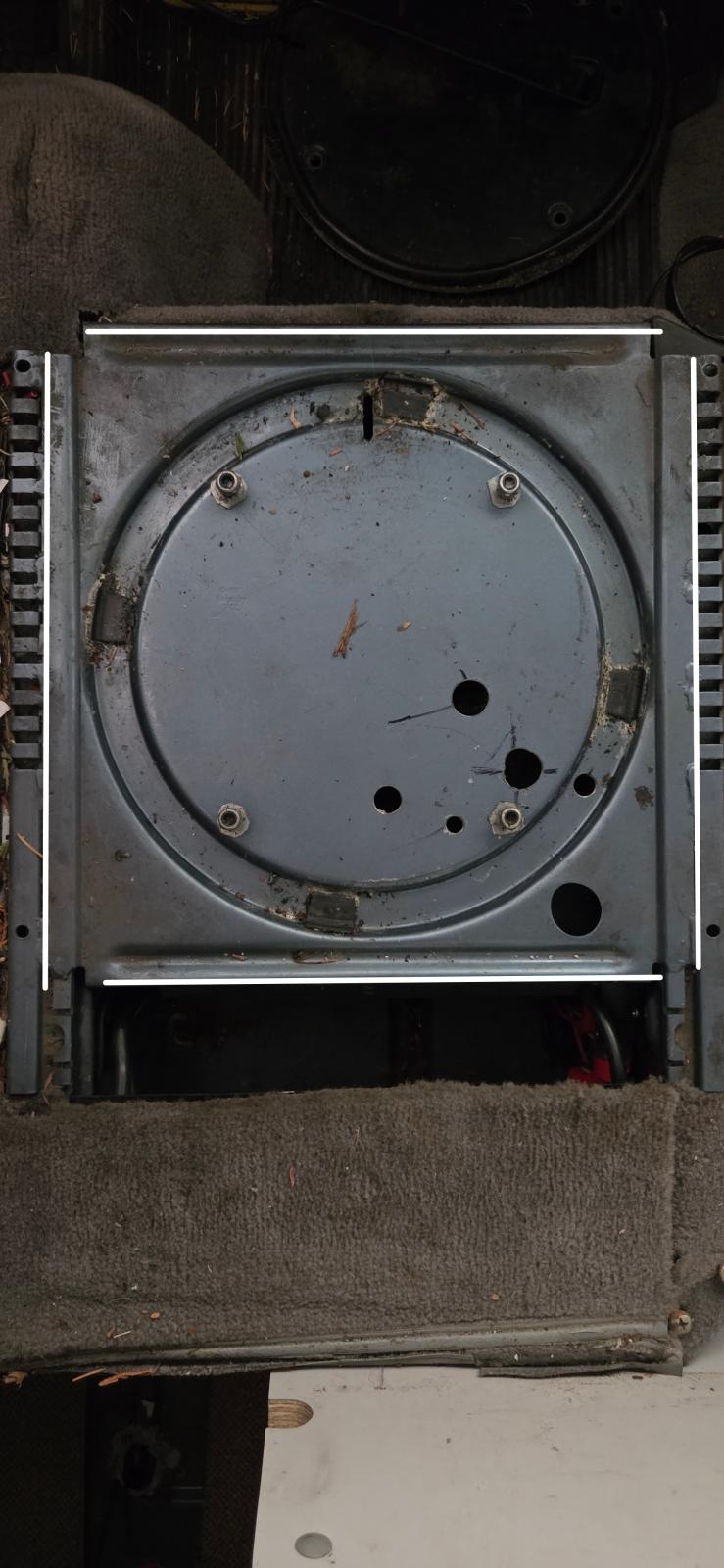 Image may have been reduced in size. Click image to view fullscreen.