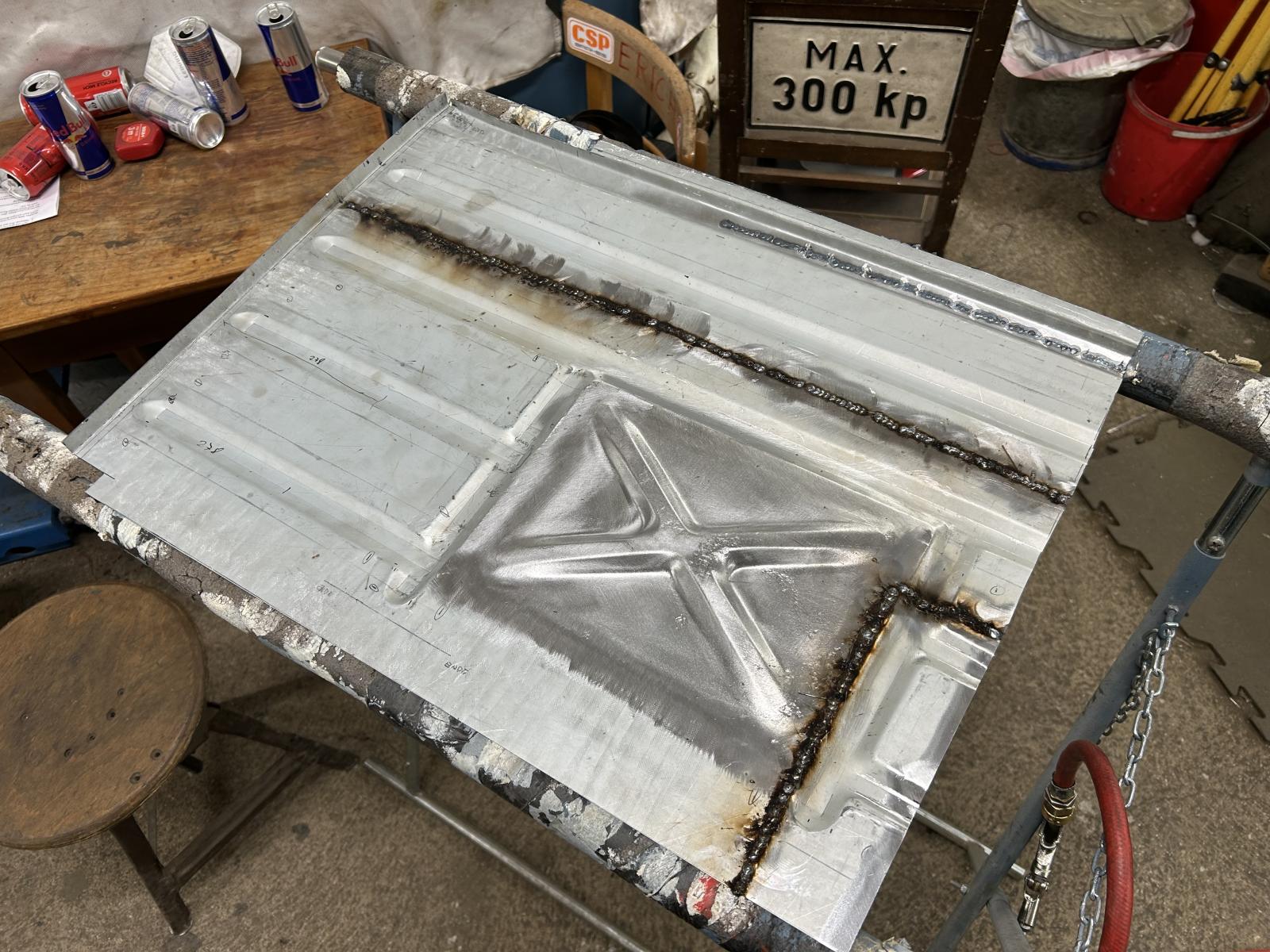 Image may have been reduced in size. Click image to view fullscreen.