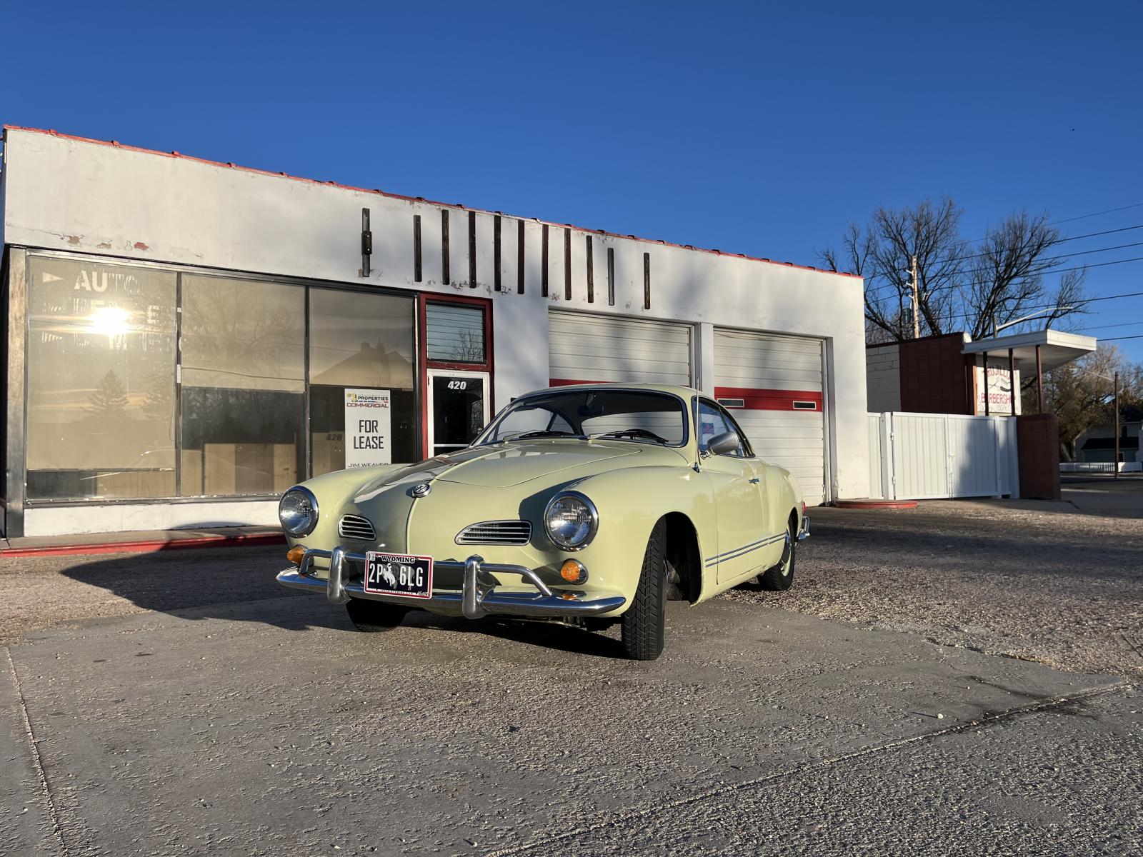 Image may have been reduced in size. Click image to view fullscreen.