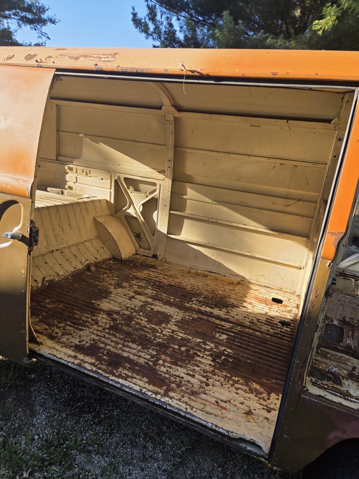 Image may have been reduced in size. Click image to view fullscreen.