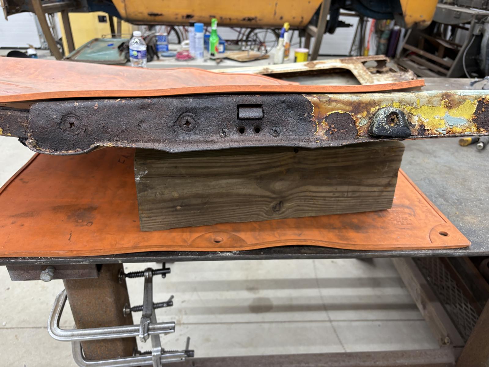 Image may have been reduced in size. Click image to view fullscreen.