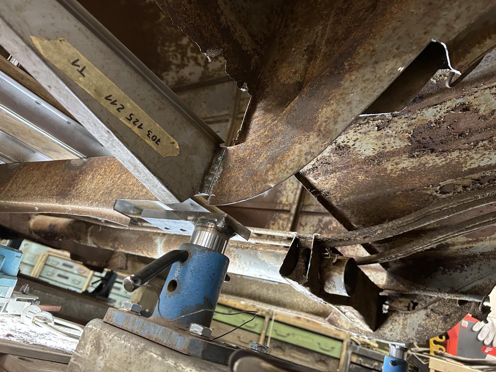 Image may have been reduced in size. Click image to view fullscreen.