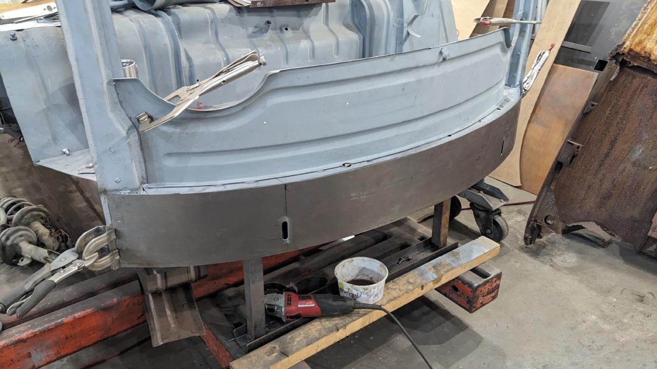 Image may have been reduced in size. Click image to view fullscreen.