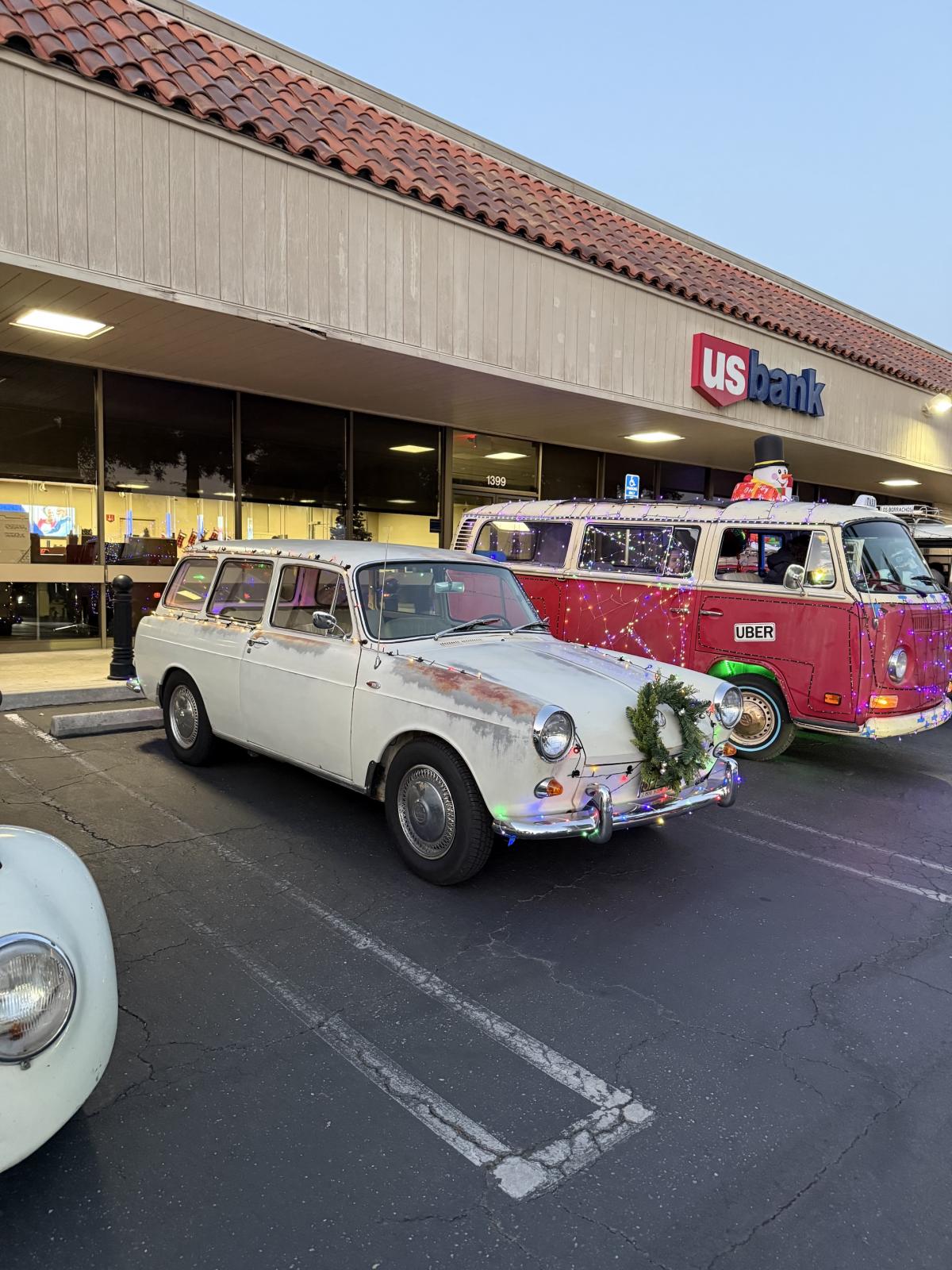 Image may have been reduced in size. Click image to view fullscreen.