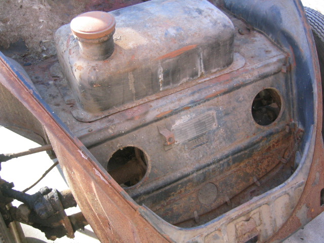 Image may have been reduced in size. Click image to view fullscreen.