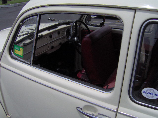 Image may have been reduced in size. Click image to view fullscreen.
