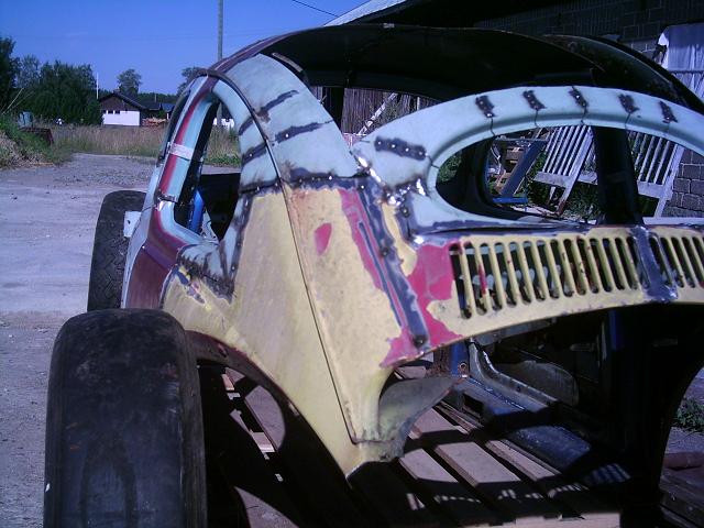 Image may have been reduced in size. Click image to view fullscreen.