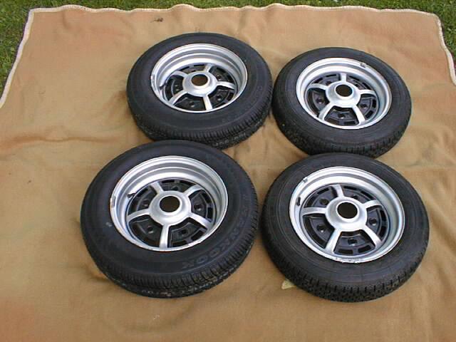 Image may have been reduced in size. Click image to view fullscreen.