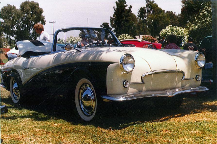 Image may have been reduced in size. Click image to view fullscreen.