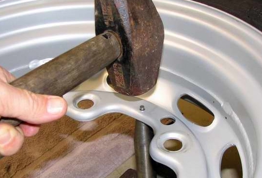 Image may have been reduced in size. Click image to view fullscreen.