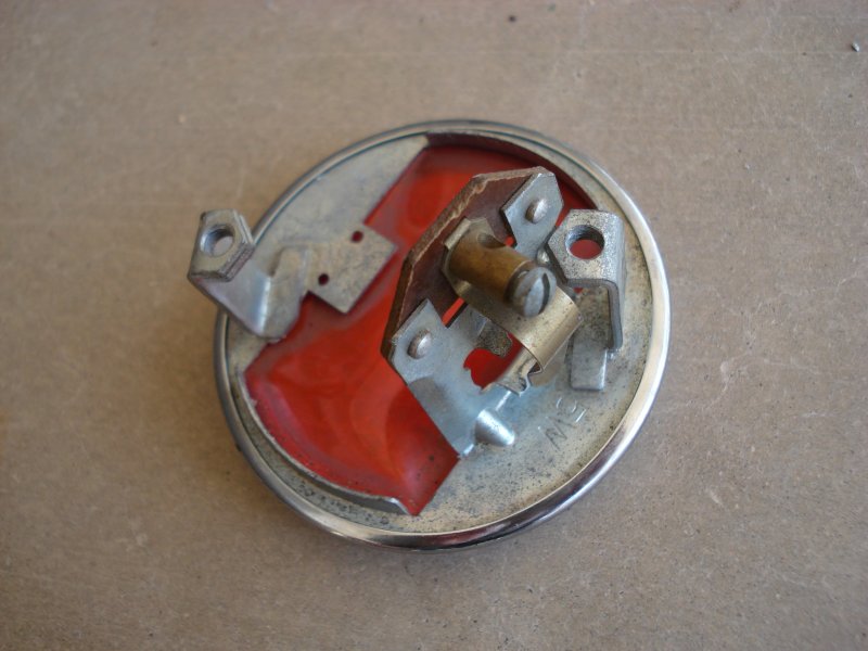 Image may have been reduced in size. Click image to view fullscreen.