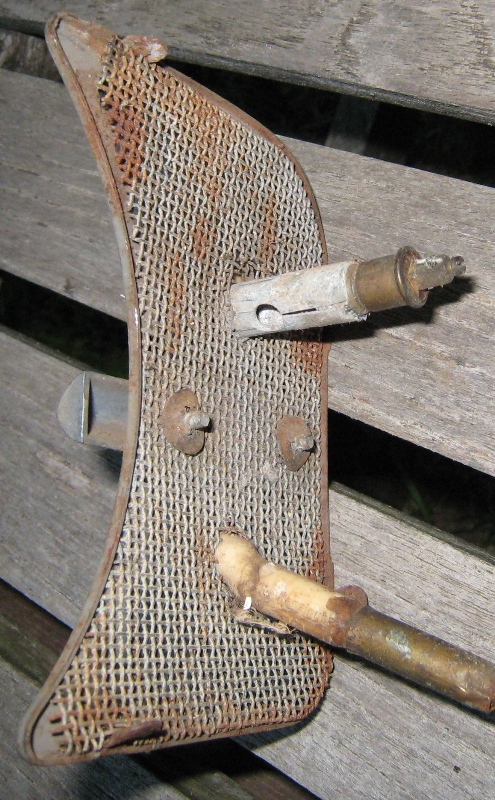 Image may have been reduced in size. Click image to view fullscreen.