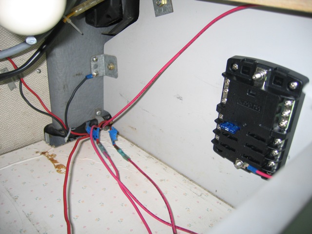 TheSamba.com :: Vanagon - View topic - My new aux fuse panel and shop