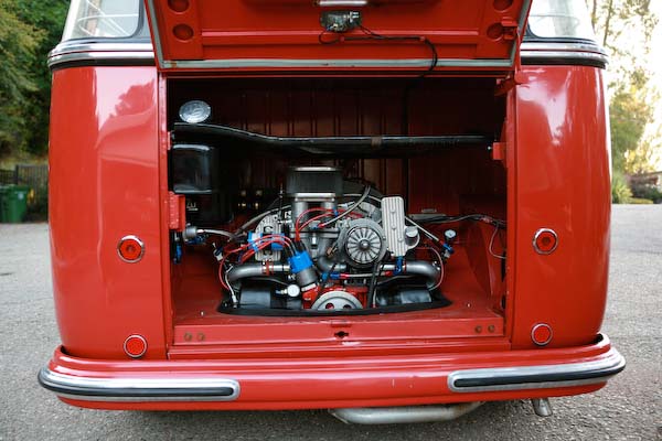 Image may have been reduced in size. Click image to view fullscreen.